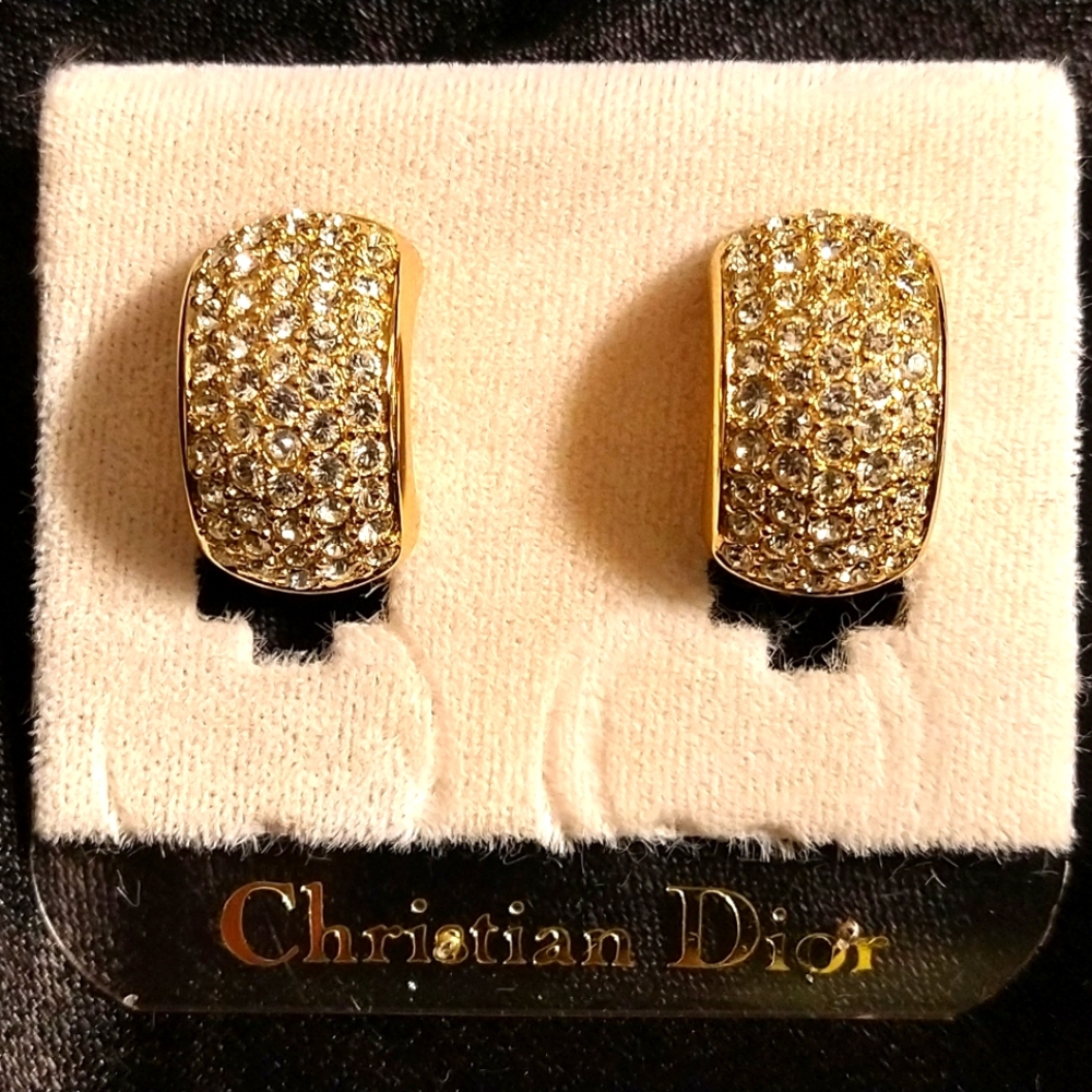 RARE AUTHENTIC 1970's CHRISTIAN DIOR GOLD/ RHINESTONE PAVE CLIP EARRINGS (NWOT)